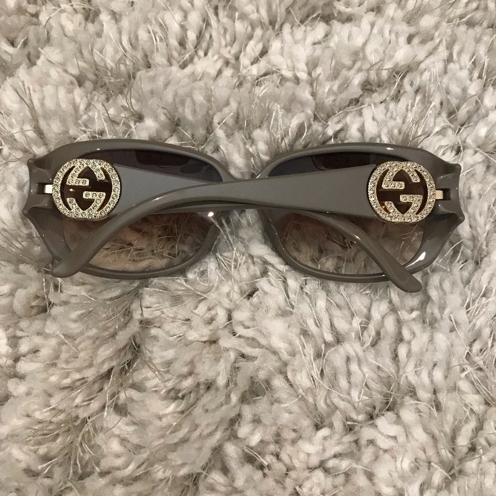 GUCCI crystal logo sunglasses - Picture 3 of 13